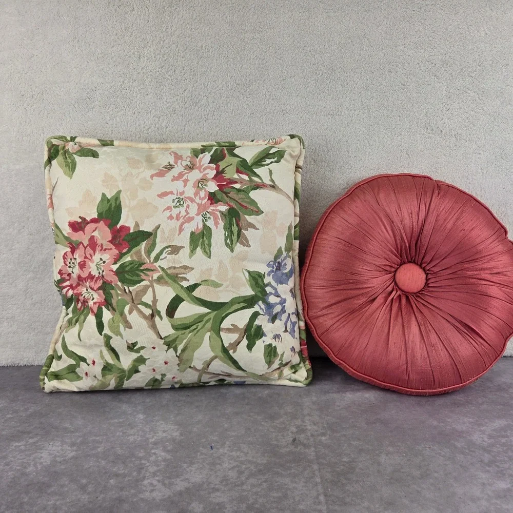 Vintage Style Floral Square Gingham & Round Pleated Rose Decorative Pillows 2pc